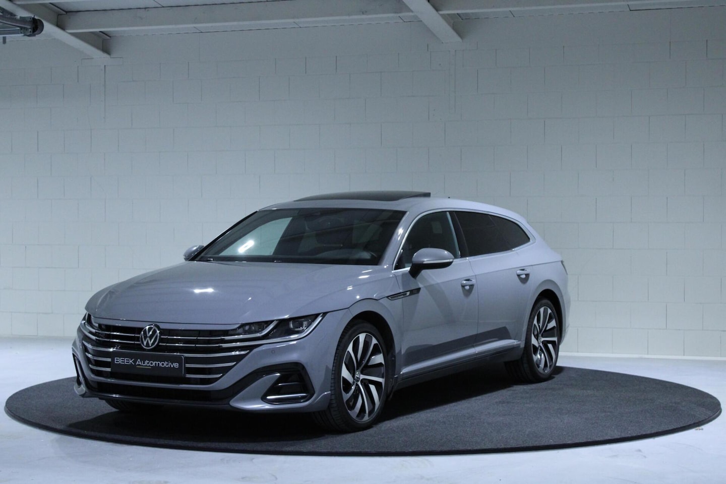 Volkswagen Arteon Shooting Brake - 1.4 TSI eHybrid R-Line Business 1.4 TSI eHybrid R-Line Business+ - AutoWereld.nl