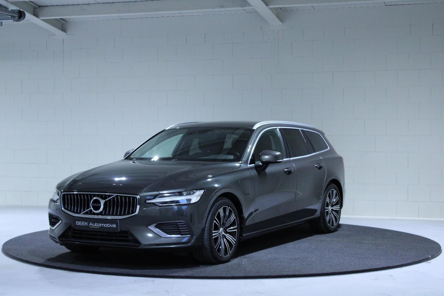 Volvo V60 - 2.0 T6 Recharge AWD Inscription | Trekhaak | - AutoWereld.nl