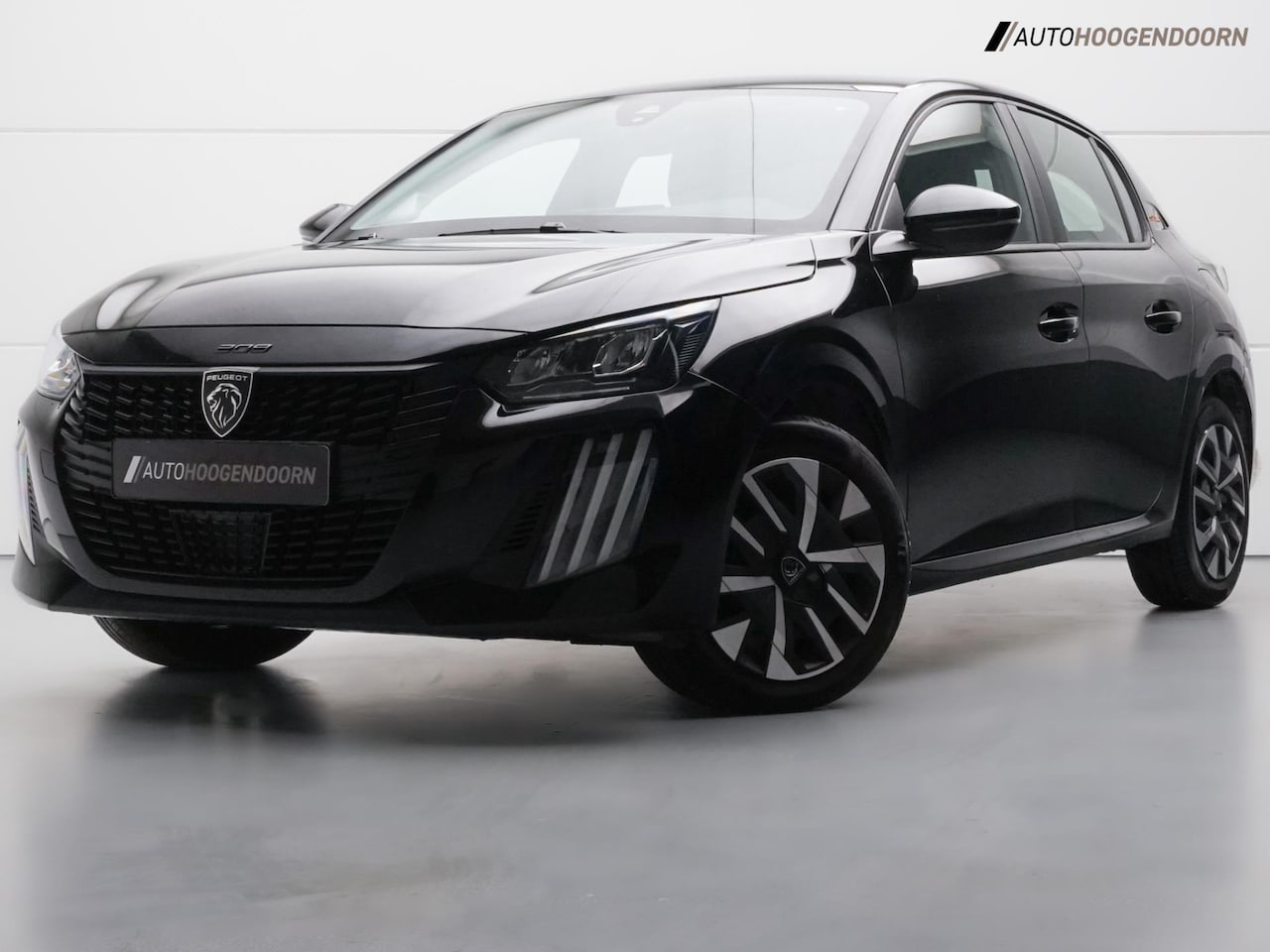 Peugeot 208 - 1.2 PureTech 100 Style (APPLE CARPLAY,LED,PARKEERSENSOREN,NAVIGATIE,CLIMATE,CRUISE,NIEUWE - AutoWereld.nl