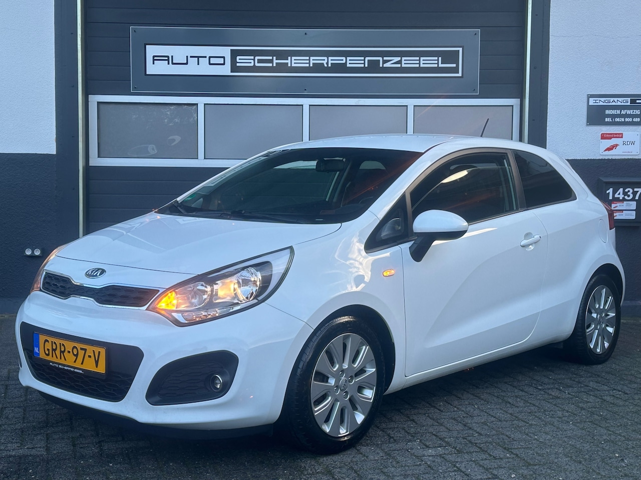 Kia Rio - 1.2 CVVT BusinessLine | AIRCO | 118dkm | ZUINIG | - AutoWereld.nl
