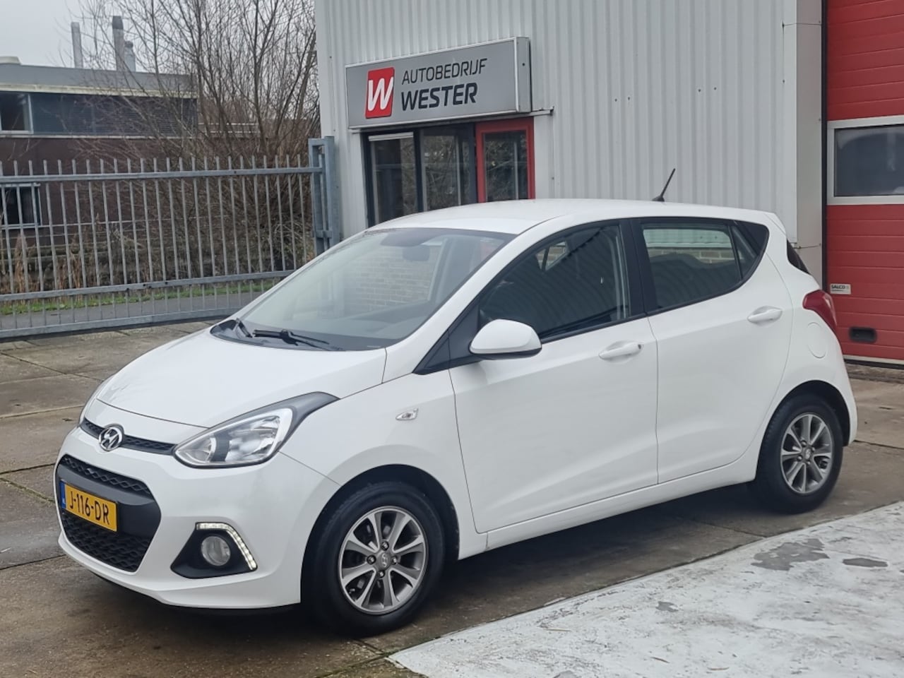 Hyundai i10 - 1.0i i-Drive 1.0i i-Drive - AutoWereld.nl