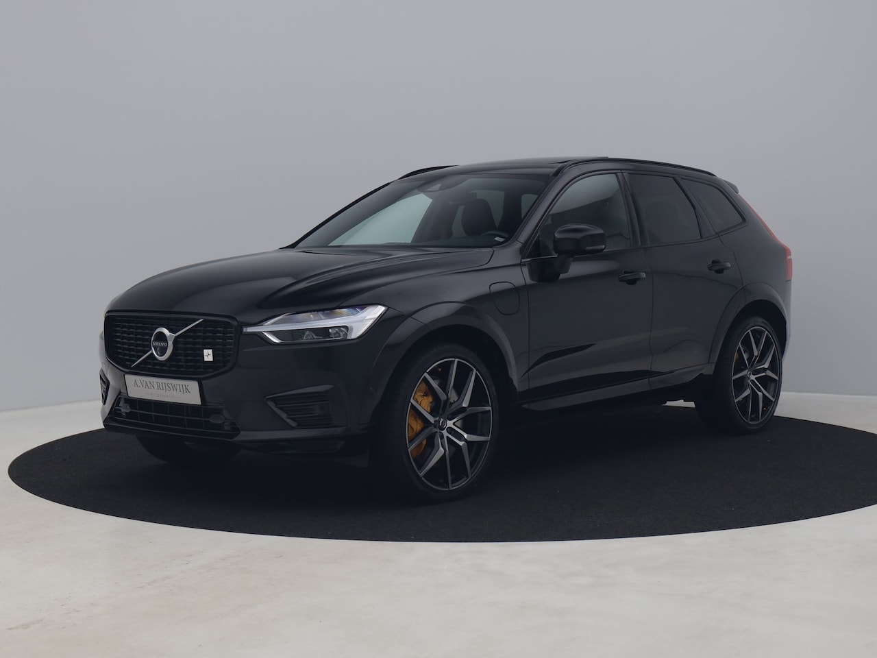 Volvo XC60 - 2.0 T8 AWD Polestar Engineered | PANO | 360° | ADAPTIVE | H&K | STOEL- EN STUURVERW. - AutoWereld.nl