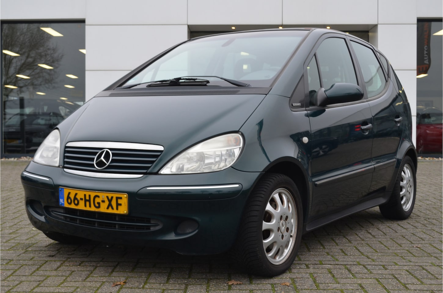 Mercedes-Benz A-klasse - 160 Elegance nieuwe apk! elektrische ramen trekhaak - AutoWereld.nl