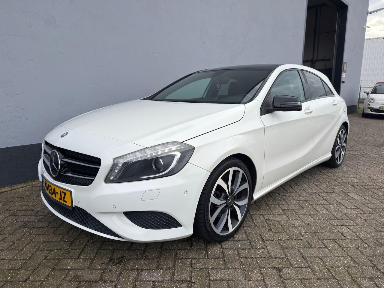 Mercedes-Benz A-klasse - 180 Prestige - Panorama Dak - AutoWereld.nl