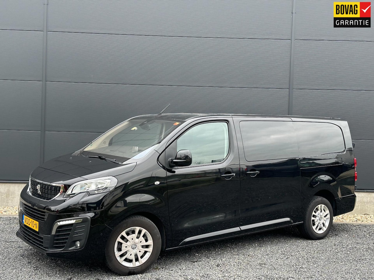 Peugeot Expert - 2.0 BlueHDI 180 Long Asphalt DC Clima | Camera | Navi - AutoWereld.nl