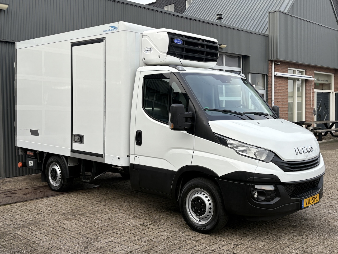 Iveco Daily - 35S16 2.3 345 Koel Vries - 20° Nachtaansluiting Bakwagen Koel vriestransport 750 kg laadkl - AutoWereld.nl