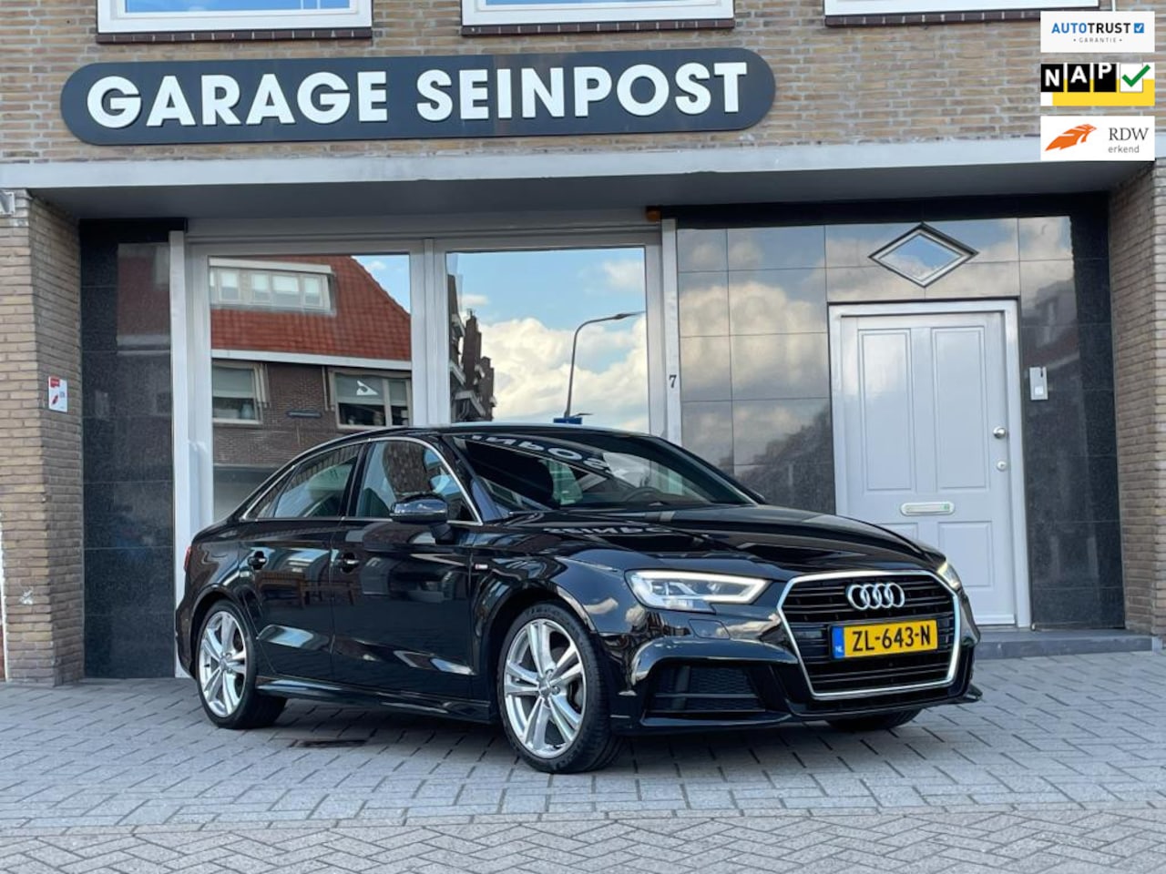 Audi A3 Limousine - 35 TFSI CoD Advance Sport 35 TFSI CoD Advance Sport - AutoWereld.nl