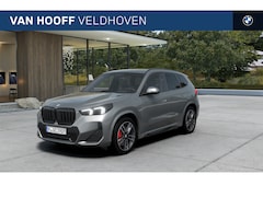 BMW X1 - xDrive23i High Executive M Sport Automaat / Trekhaak / Adaptieve LED / Sportstoelen / Head