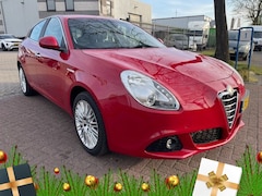 Alfa Romeo Giulietta - 1.6 JTDm Progression Airco/ECC, Cruisecontrol