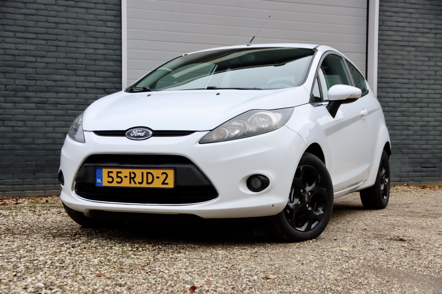 Ford Fiesta - 1.25 Titanium | NAP | AIRCO | NIEUWE APK | LICHT METAAL - AutoWereld.nl