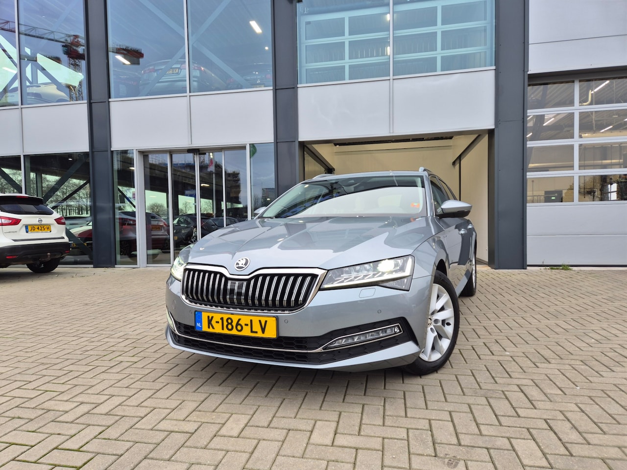 Skoda Superb Combi - 1.5 TSI ACT Sportline Business 1.5 TSI ACT Sportline Business - AutoWereld.nl