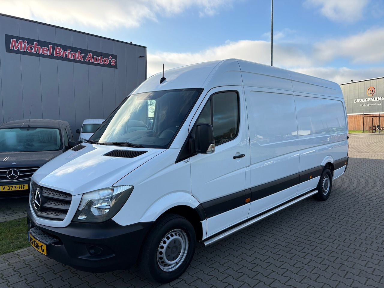 Mercedes-Benz Sprinter - 310 2.2 CDI 432 Airco Automaat - AutoWereld.nl