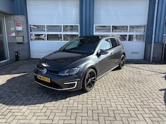 Volkswagen Golf - 1.4 TSI GTE