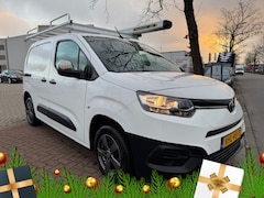 Toyota ProAce City - 1.5 D-4D Cool Comfort Euro 6 Airco, Cruisecontrol, Schuifdeur, Imperiaal