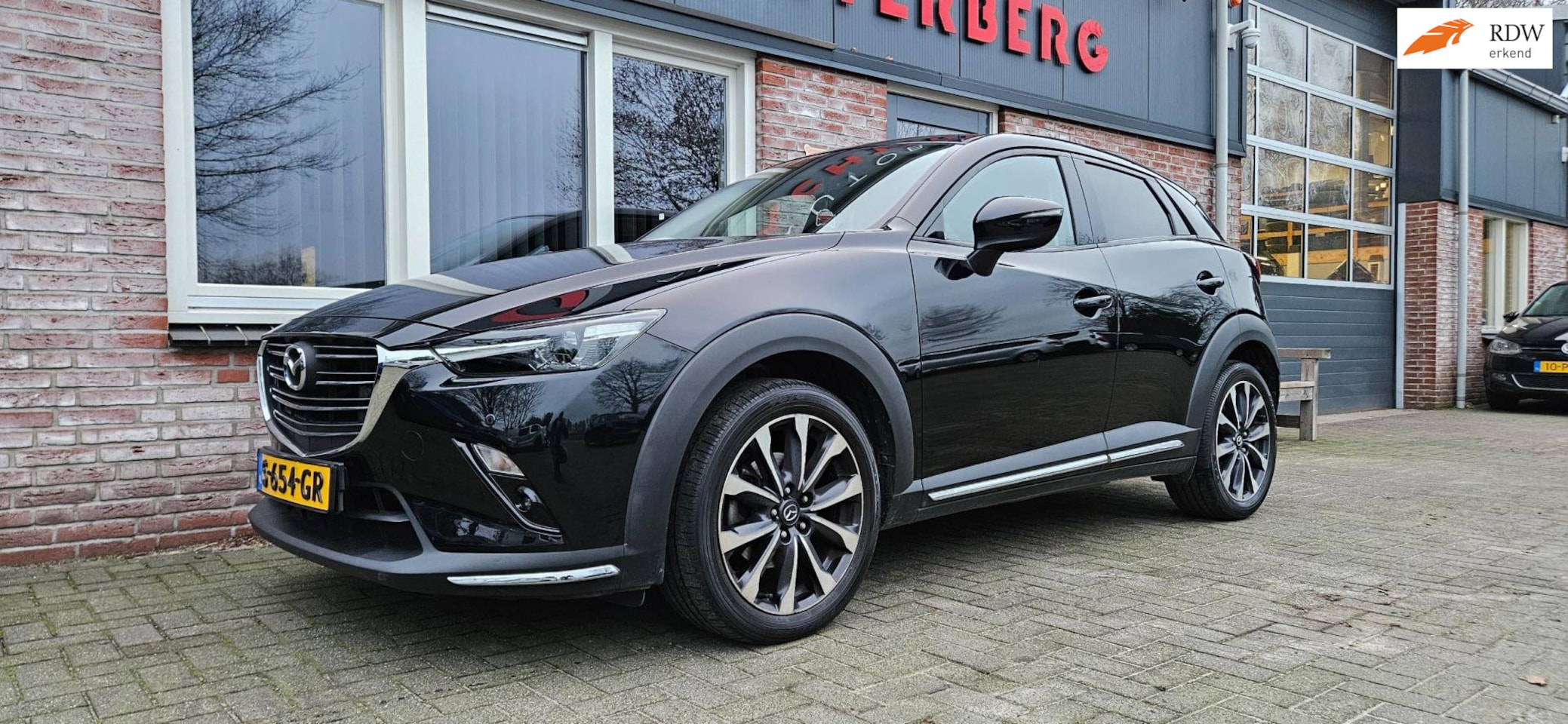 Mazda CX-3 - 2.0 SkyActiv-G 120 SkyLease Carplay! Camera! Mooie/Nette Auto! Leer! 120PK! - AutoWereld.nl