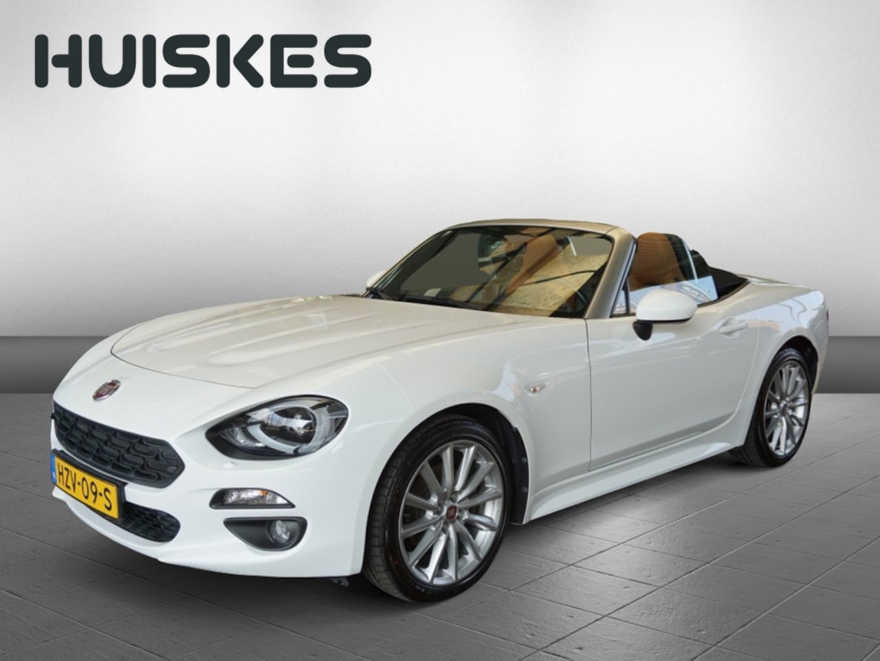Fiat 124 Spider - 1.4 MultiAir Turbo Lusso | Leder | Navi | Cruise | Stoelverwarm. - AutoWereld.nl