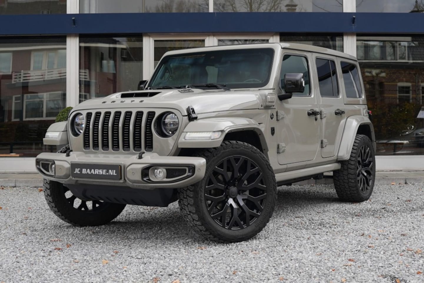 Jeep Wrangler Unlimited - Unlimited 4XE 380 Sahara Brute - AutoWereld.nl
