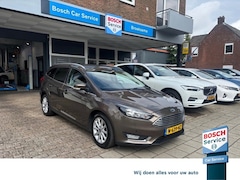 Ford Focus - 1.5 TITANIUM