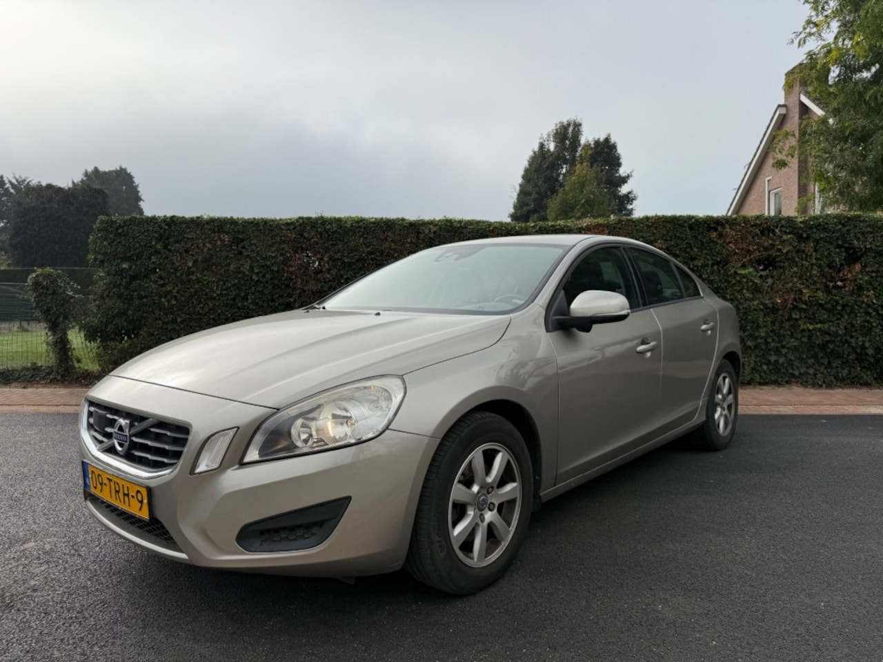 Volvo S60 - D2 Automaat 188.211 KM EURO5 onderhoudshistorie! - AutoWereld.nl