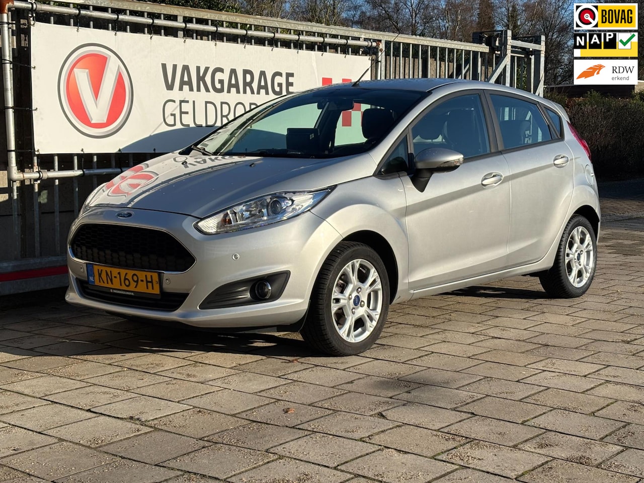 Ford Fiesta - 1.0 Style Ultimate Nwe Distr.set+WP, Grote beurt, Nwe schijven+Blokken Voor - AutoWereld.nl