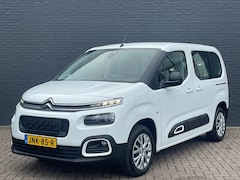 Citroën Berlingo - 1.2 PureTech 130pk EAT8 Feel | Sensoren Achter | Automaat | Navigatie | CarPlay |