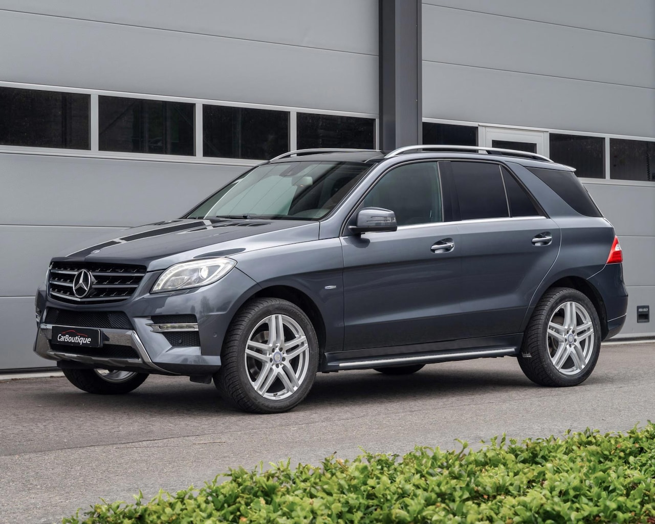 Mercedes-Benz M-klasse - 350 4matic I Panoramadak I Leer I Harman/Kardon I Camera I Beeldscherm I Navi I - AutoWereld.nl