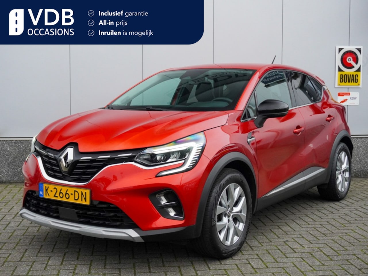 Renault Captur - 1.0 TCe Intens Trekhaak | Led | Keyless | Clima | CarPlay | NAP - AutoWereld.nl