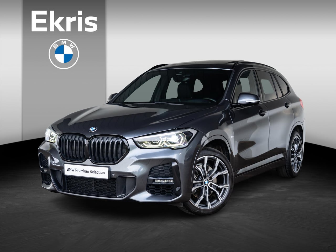 BMW X1 - sDrive20i | High Executive | M Sportpakket | Achteruitrijcamera | Panoramadak | Stoelverwa - AutoWereld.nl