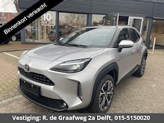 Toyota Yaris Cross - 1.5 Hybrid 130 Executive | Stuur- & Stoelverwarming | Dodehoek detectie | Parkeersensoren
