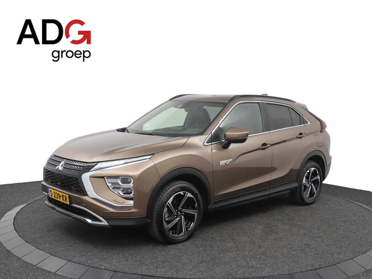 Mitsubishi Eclipse Cross - 2.4 PHEV Instyle | Navigatie | Parkeercamera  | BOVAG Garantie - AutoWereld.nl