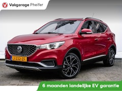 MG ZS - EV Luxury 45 kWh Panoramadak/ Leer/ 18" Lmv/ Stoelverwarming/ Adapt. cruise/ Camera/ Carpl