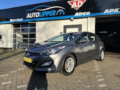 Hyundai i30 - 1.6 GDI i-Motion /Nieuwe apk bij aflevering/5 drs/All season banden/Trekhaak afneembaar