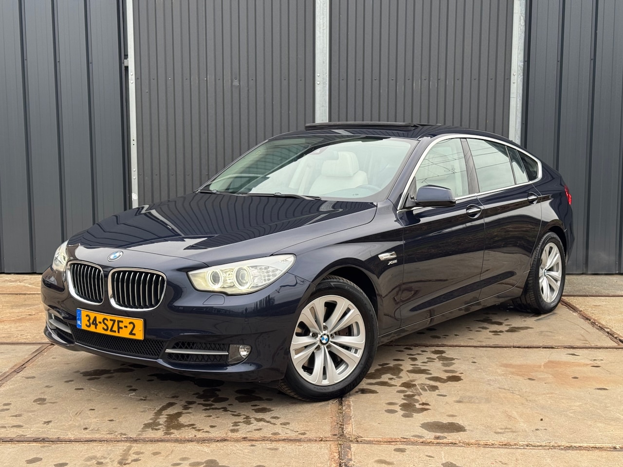 BMW 5-serie Gran Turismo - 535xi High Executive 1E EIG | Orig NL | Topstaat - AutoWereld.nl