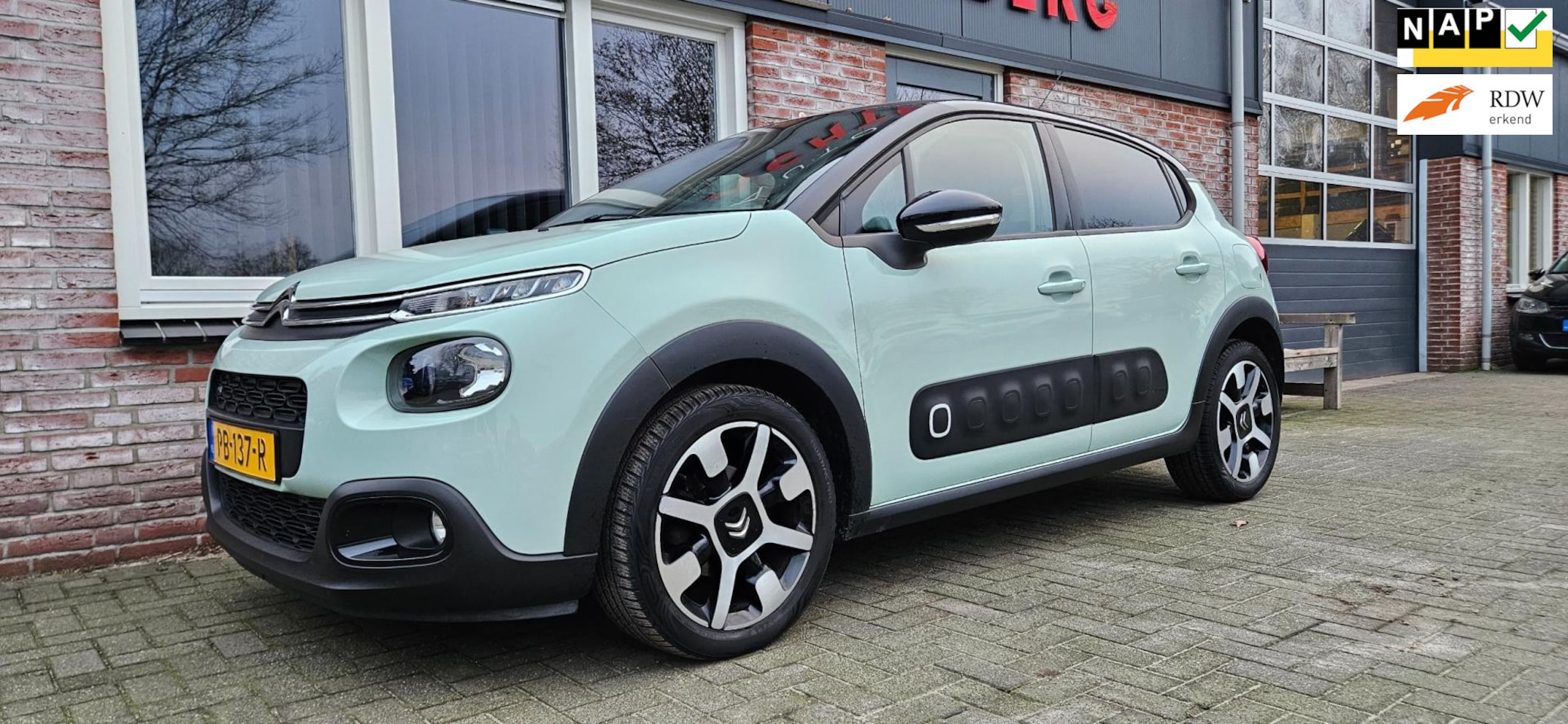 Citroën C3 - 1.2 PureTech S&S Shine Camera! Airco/Clima! Cruise Control! NAP! Nette Auto! - AutoWereld.nl
