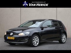 Volkswagen Golf - 1.2 TSI Business Edition | Stoelverwarming | Trekhaak | Camera