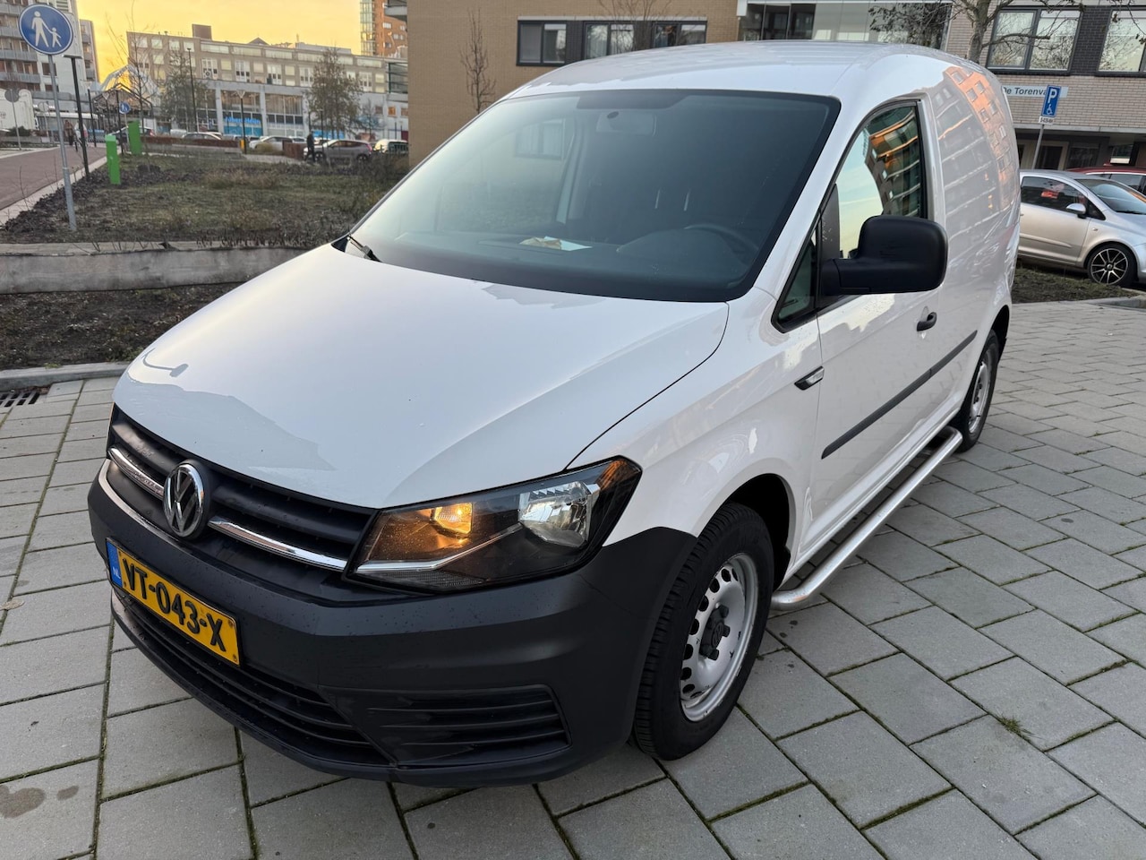 Volkswagen Caddy - 2.0 TDI| EURO 6 | Facelift | Airco | Nette bus! - AutoWereld.nl