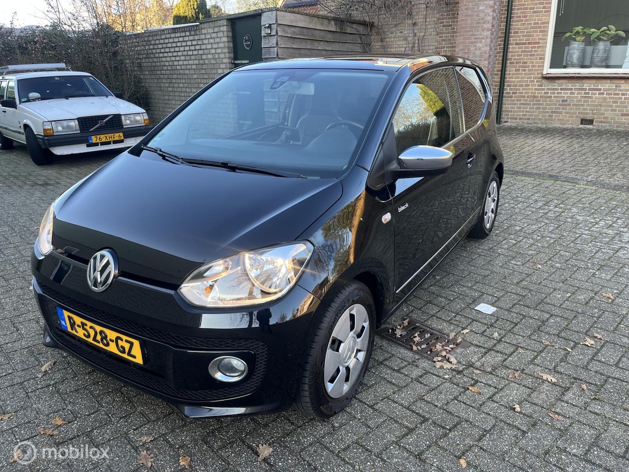 Volkswagen Up! - 1.0 high up! 1.0 high up! - AutoWereld.nl