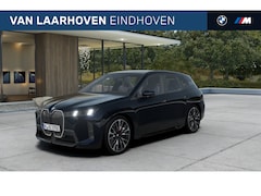 BMW iX - xDrive60 M Sport / Panoramadak Sky Lounge / Trekhaak / Bowers & Wilkins / Parking Assistan