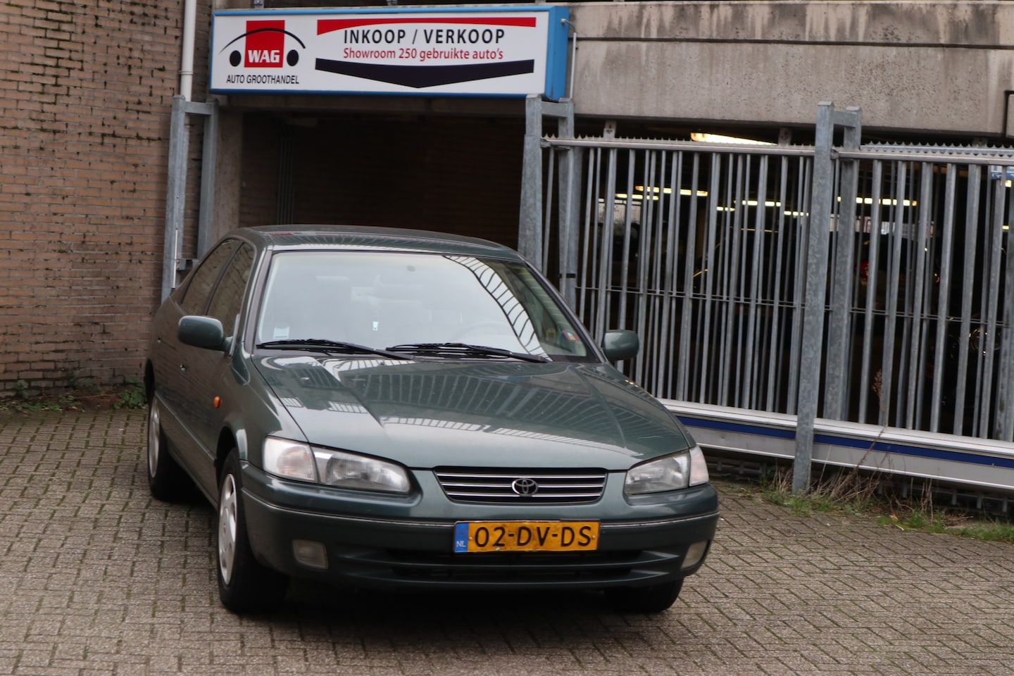 Toyota Camry - 2.2i Executive 2.2i Executive - AutoWereld.nl