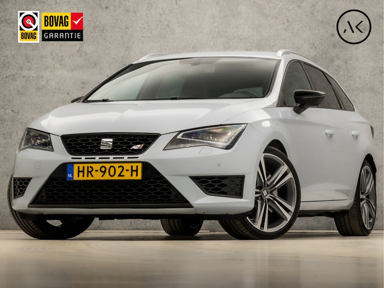 SEAT Leon ST - 2.0 TSI Cupra 280 281Pk Automaat (APPLE CARPLAY, NAVIGATIE, CLIMATE, SEAT SOUND, CAMERA, S - AutoWereld.nl