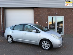 Toyota Prius - 1.5 VVT-i Business Edition|NIEUWE APK|AIRCO|KEYLESS
