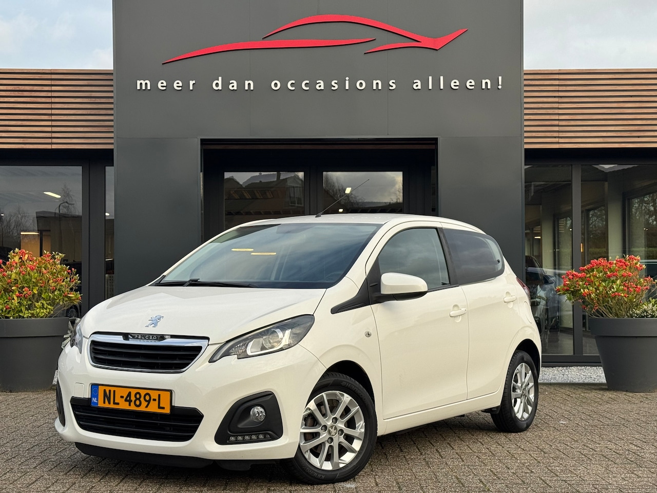 Peugeot 108 - Active 1.0 e-VTi 5 Drs Airco - AutoWereld.nl