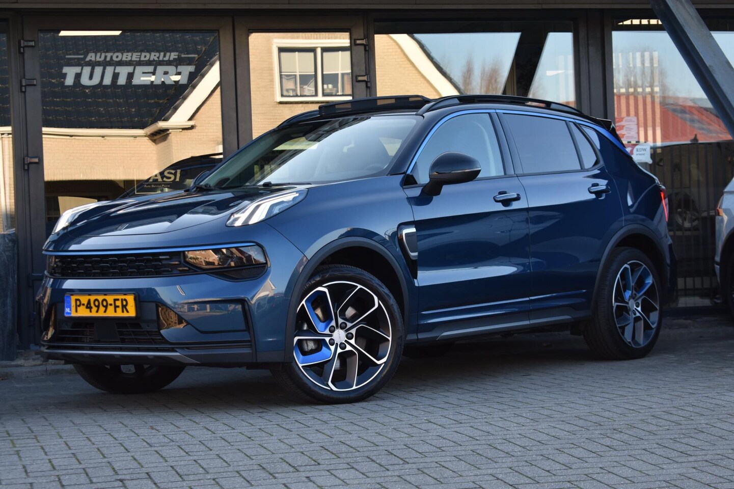 Lynk & Co 01 - 1.5 | TREKHAAK | INFINITY | SOH 94% | PANO | NAP | DEALER ONDERHOUDEN | CAMERA | APPLE CAR - AutoWereld.nl