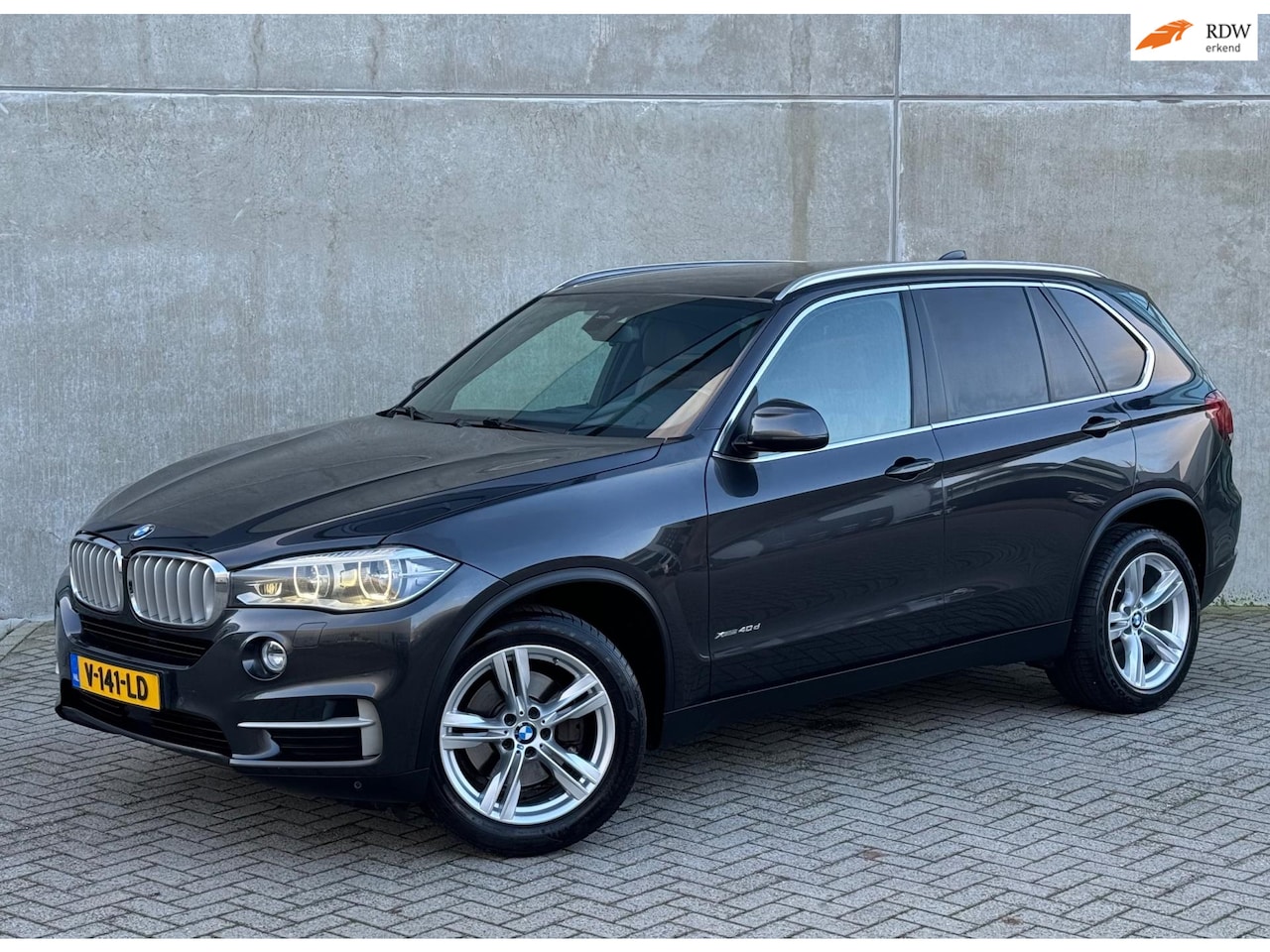 BMW X5 - XDRIVE40D 2014 Grijs kenteken VOL OPTIE|BTW|TREKHAAK - AutoWereld.nl