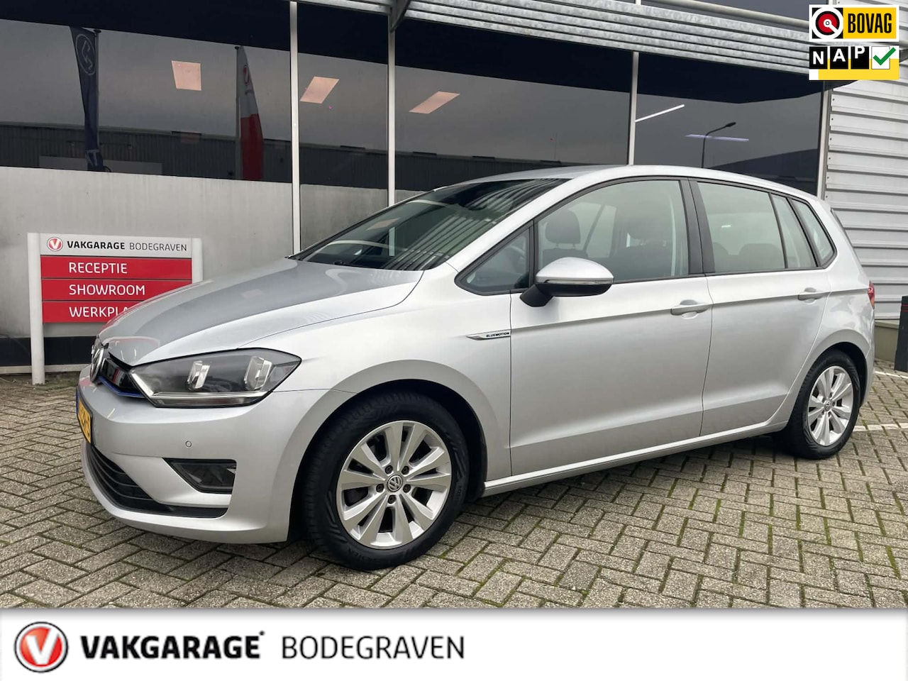 Volkswagen Golf Sportsvan - 1.0 TSI Comfortline 1.0 TSI Comfortline - AutoWereld.nl