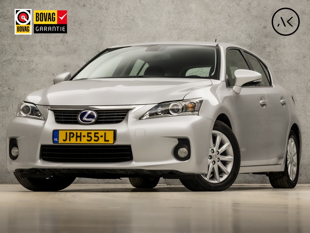 Lexus CT 200h - Sport Automaat (NAVIGATIE, CLIMATE, ALCANTARA, CAMERA, SPORTSTOELEN, CRUISE, KEYLESS, NIEU - AutoWereld.nl