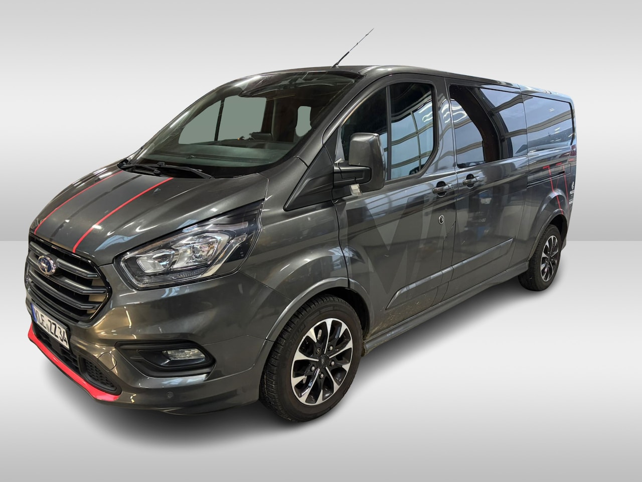 Ford Transit Custom - 2.0 TDci 185pk L2 H1 Sport DC (Wordt verwacht) - AutoWereld.nl