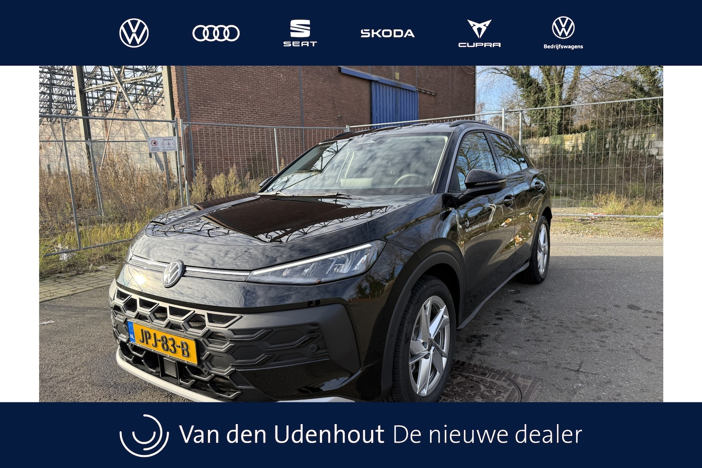 Volkswagen T-Roc - 1.5 eTsi Life First Edition 1.5 eTsi 115pk Life First Edition - AutoWereld.nl