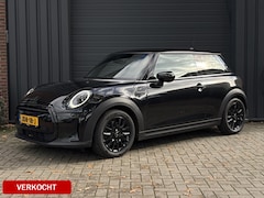 MINI Cooper - 1.5 Classic - Keyless - Navigatie - Stoelverwarming - Leder