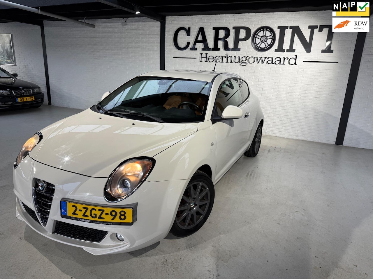 Alfa Romeo MiTo - 0.9 TwinAir Esclusivo Leer Navi Cruise NAP Weinig KM Clima - AutoWereld.nl